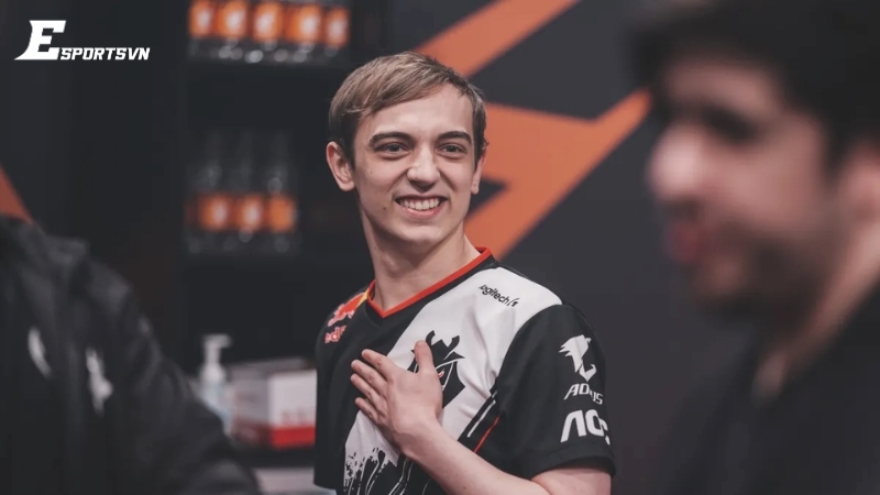Caps LOL truyền cảm hứng to lớn cho giới yêu Esports
