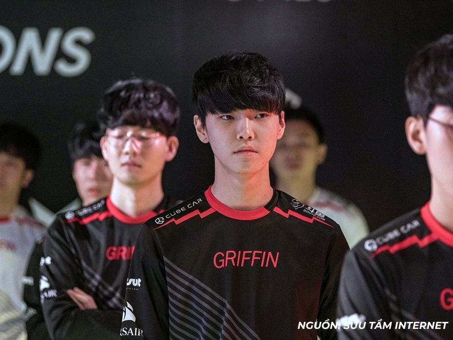 Chovy thi đấu trong đội hình Griffin tại LCK 2018
