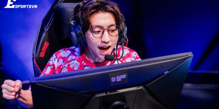 Hành trình của f0rsakeN: Từ game thủ trẻ đến ngôi sao FPS