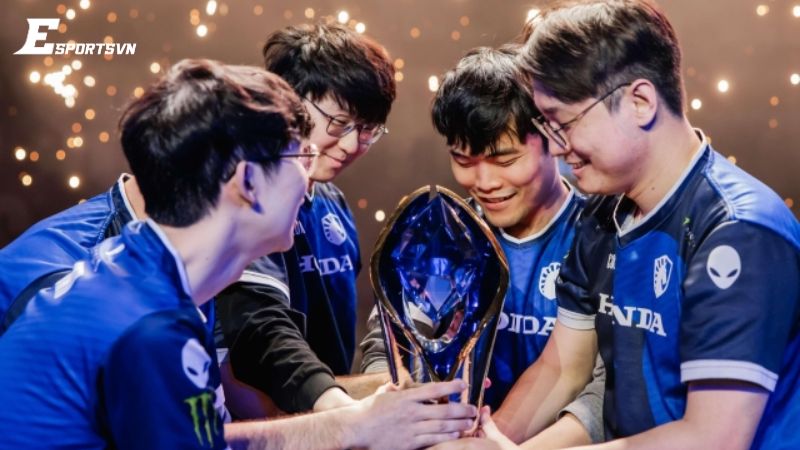 Thể thức thi đấu của giải LCS