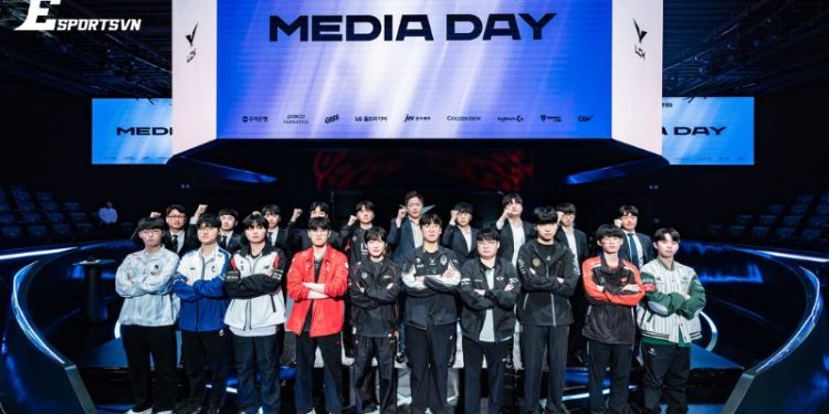 Lộ lịch thi đấu Regular Seasons 2025 mới và đầy đủ nhất