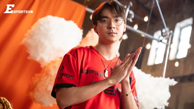 Vụ việc chuyển nhượng tuyển thủ Tenz từng gây chú ý trong làng eSports
