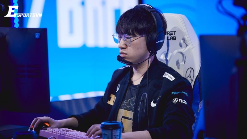 xiaohu-choi-ryze-khien-ca-team-dich-boi-roi
