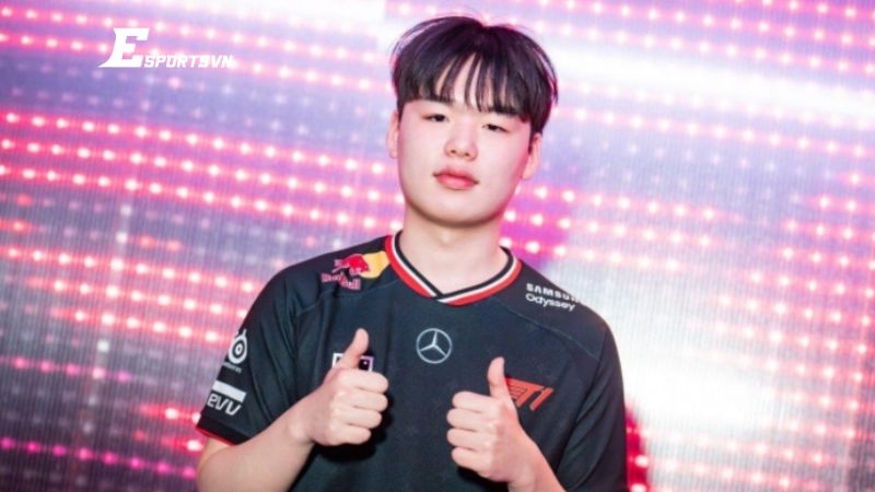 Smash là một tuyển thủ trưởng thành từ lò đào tạo trẻ danh tiếng của T1