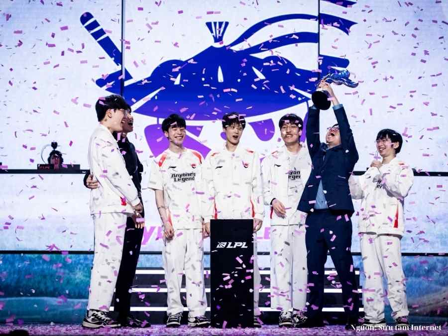 Anyone’s Legend giành ngôi vô địch LPL 2025 Split 2