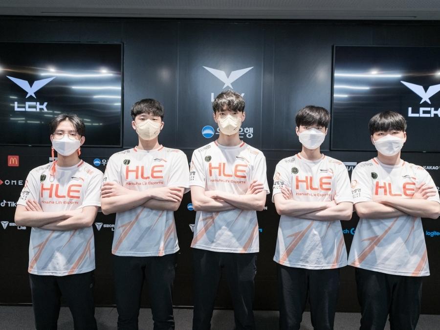 HLE – Từ đội mới đến thế lực tại LCK và cộng đồng quốc tế