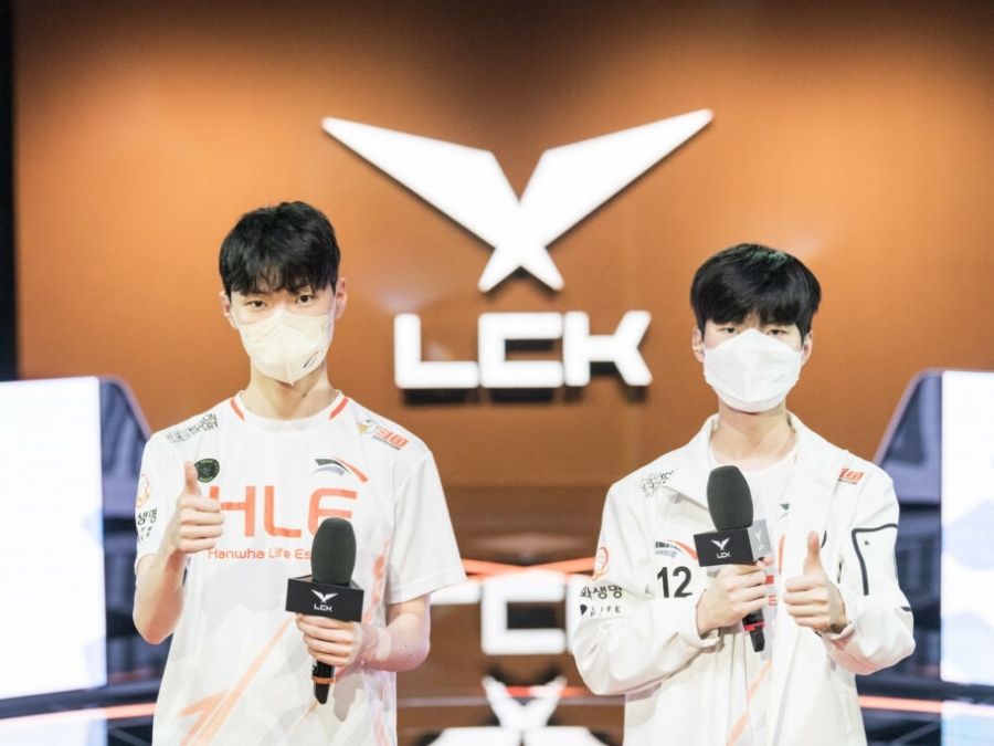 HLE chính thức thành lập sau khi tiếp quản suất thi đấu ROX Tigers tại LCK