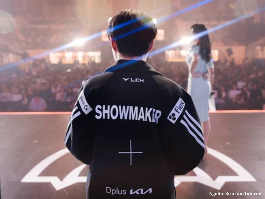 ShowMaker thi đấu ổn định trong giai đoạn chuyển giao của Dplus KIA